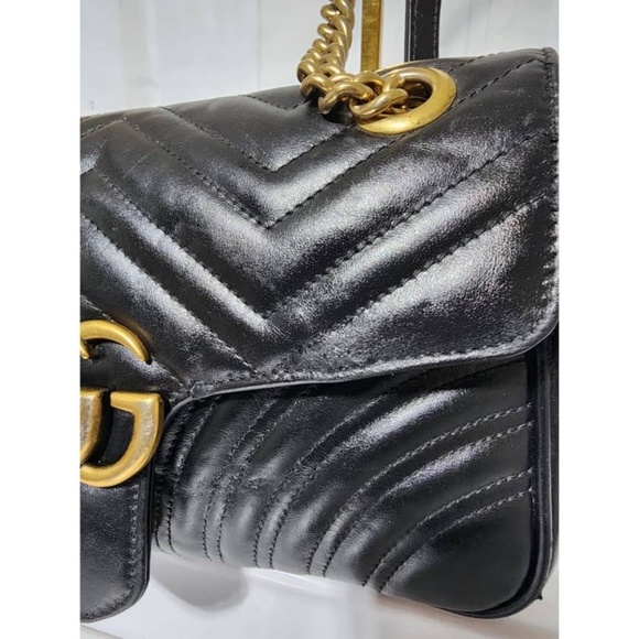 Authentic Gucci GG Marmont Medium Matelassé Shoulder Bag - Picture 10 of 14
